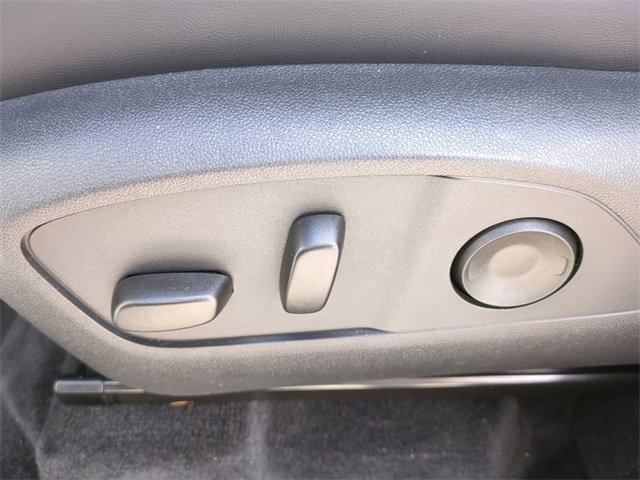 Certified 2025 GMC Acadia AT4 w/ Luxury Package image 23