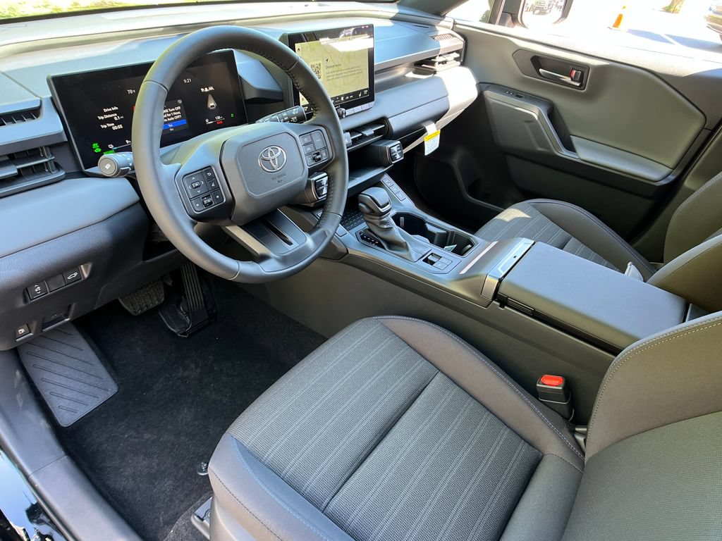 New 2026 Toyota RAV4 SE AWD/4WD image 10