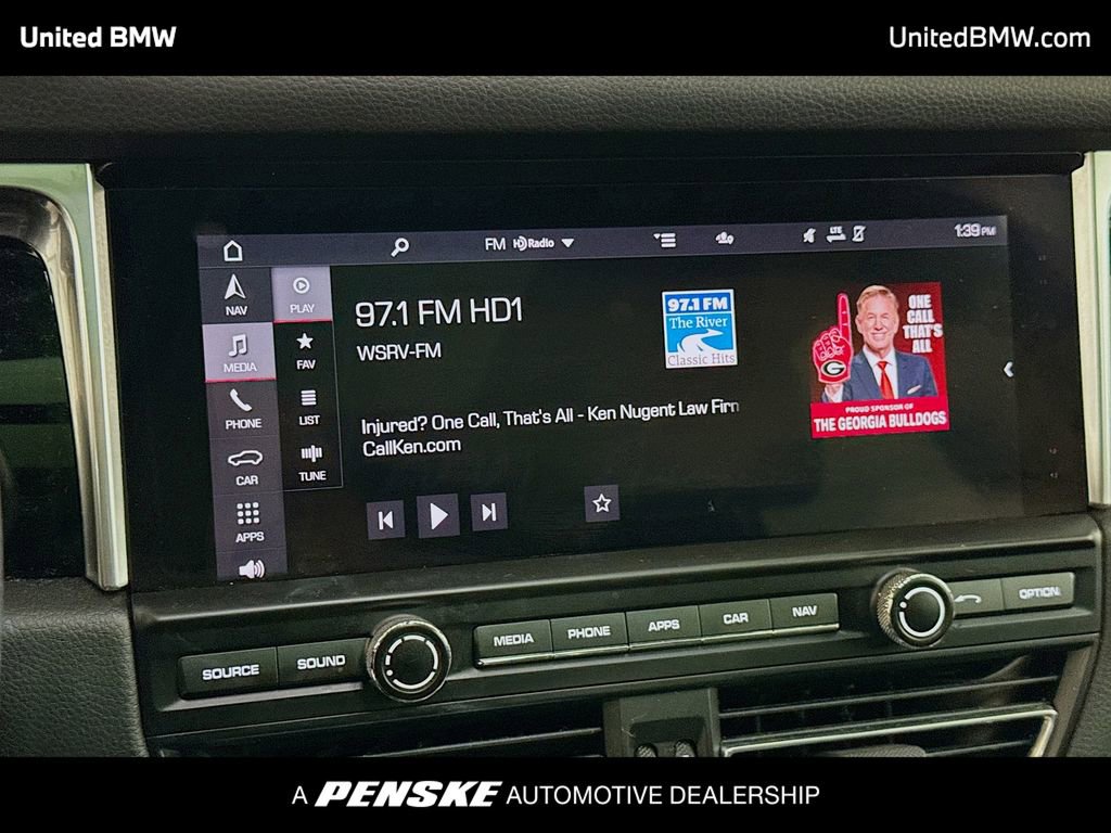 Used 2020 Porsche Macan image 8