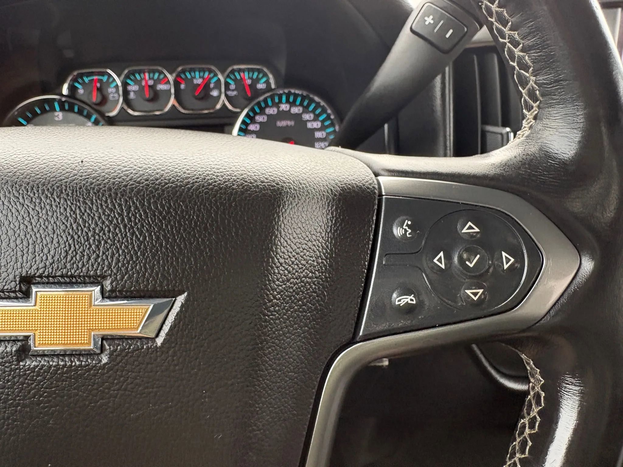 Used 2016 Chevrolet Silverado 1500 LT w/ All Star Edition image 15