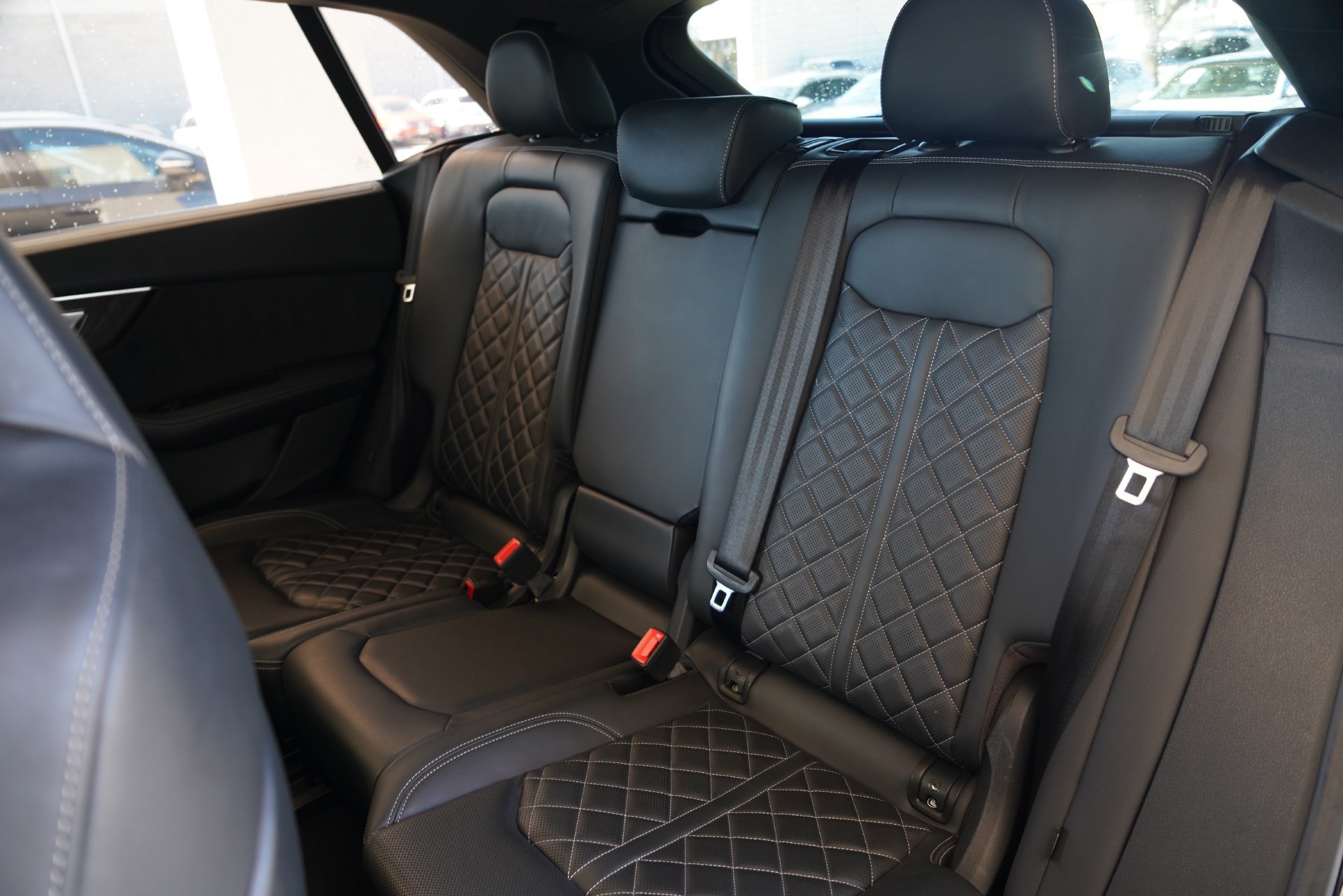 Used 2023 Audi SQ8 Premium Plus w/ Executive Package AWD/4WD image 31