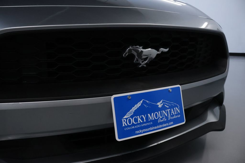 Used 2021 Ford Mustang Premium RWD image 9