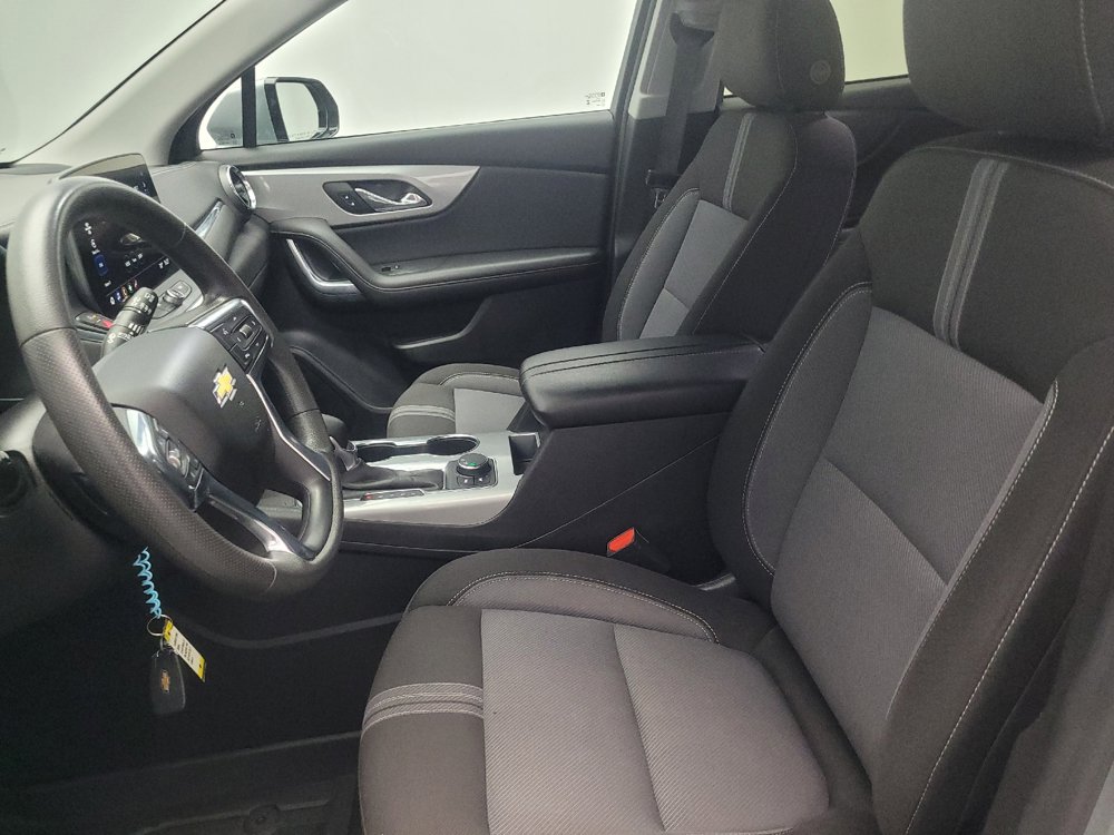 Used 2024 Chevrolet Blazer LT w/ Convenience Package FWD image 17
