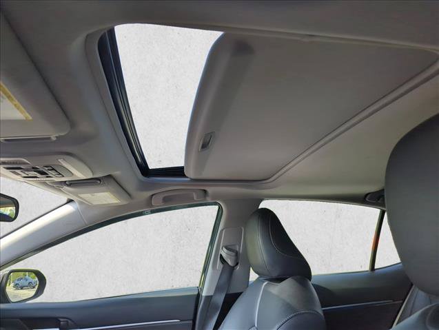 Certified 2019 Toyota Camry SE FWD image 20
