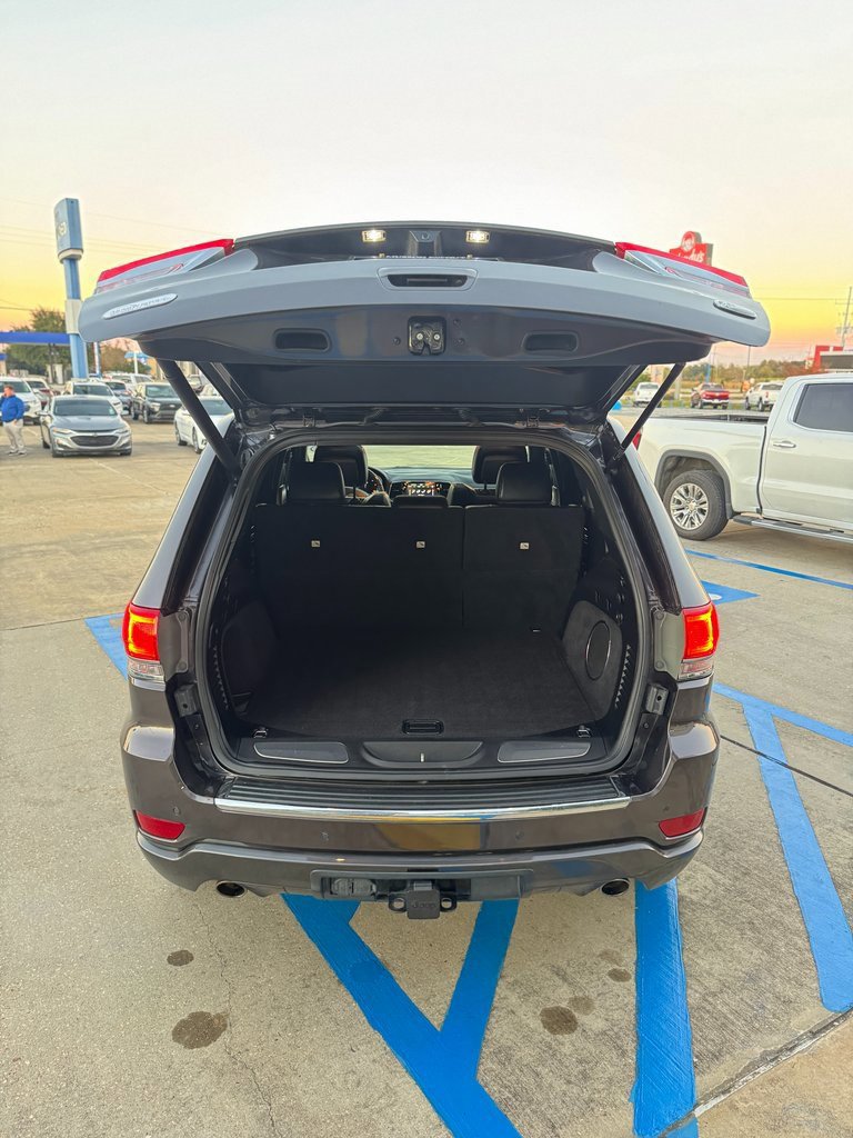Used 2020 Jeep Grand Cherokee Overland image 6