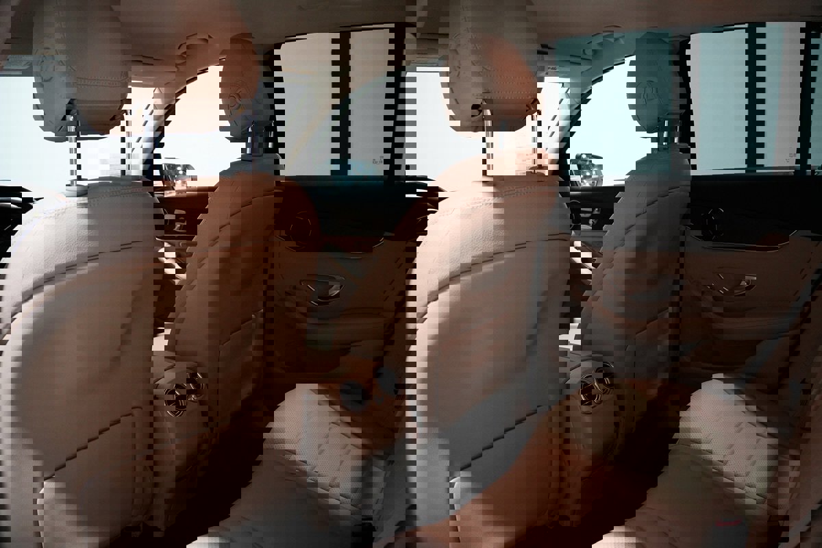 Used 2020 Mercedes-Benz GLC 300 4MATIC image 17