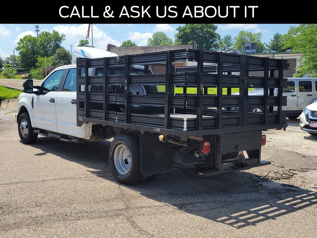Certified 2017 Ford F350 XL w/ Power Equipment Group RWD image 3