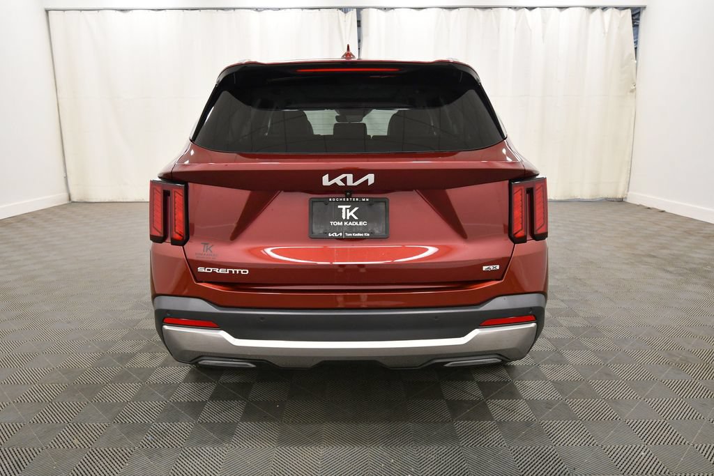 Used 2024 Kia Sorento S w/ Panoramic Sunroof Package AWD/4WD image 6