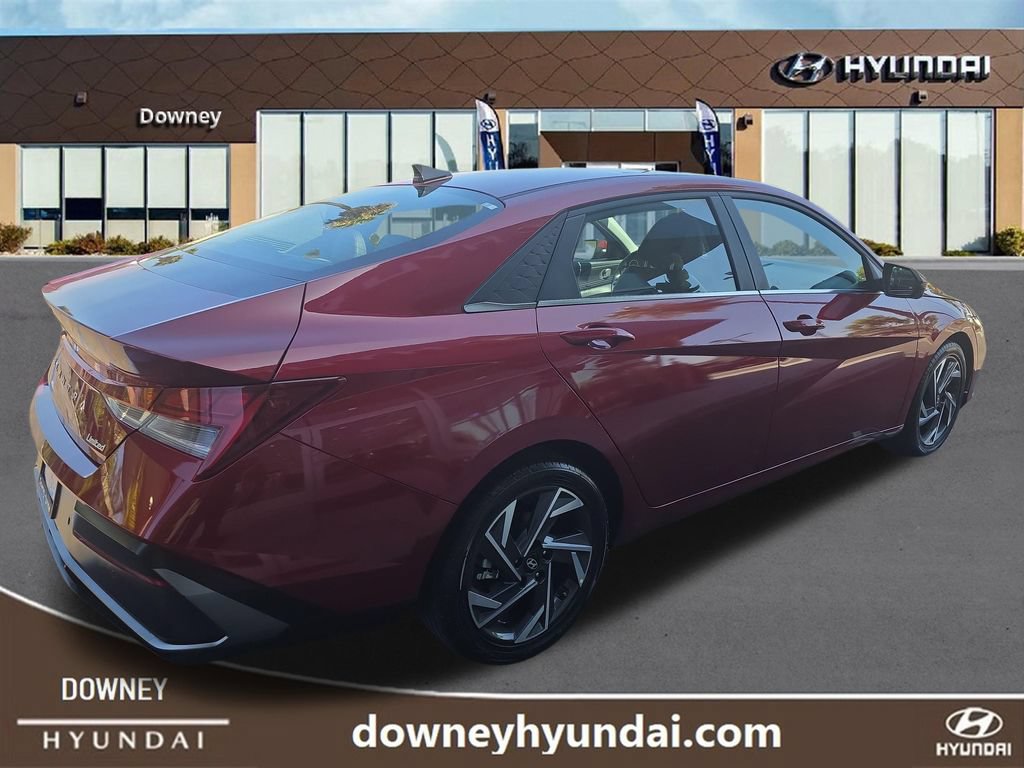 Used 2024 Hyundai Elantra Limited FWD image 5
