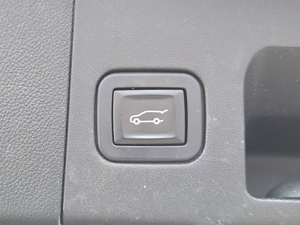 Used 2019 Cadillac XT5 Luxury image 32