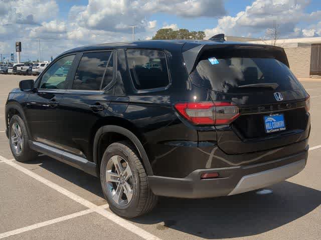 Used 2025 Honda Pilot EX-L image 4