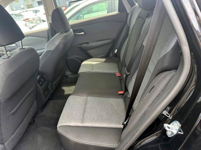 Certified 2022 Nissan Rogue SV AWD/4WD image 13