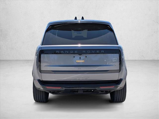 Used 2025 Land Rover Range Rover Long Wheelbase SE image 5