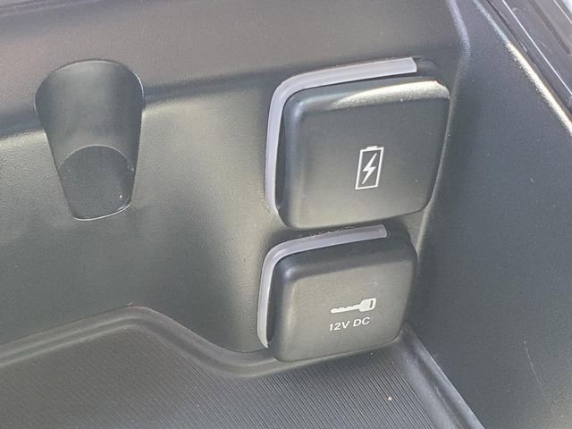 Used 2022 Chrysler Pacifica Limited image 25