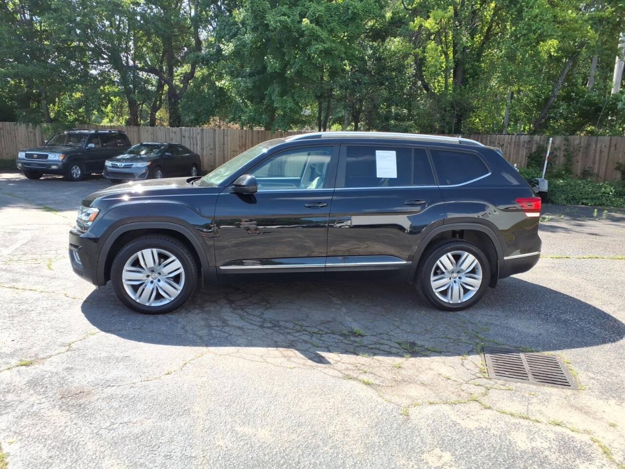 Used 2019 Volkswagen Atlas SEL AWD/4WD image 9