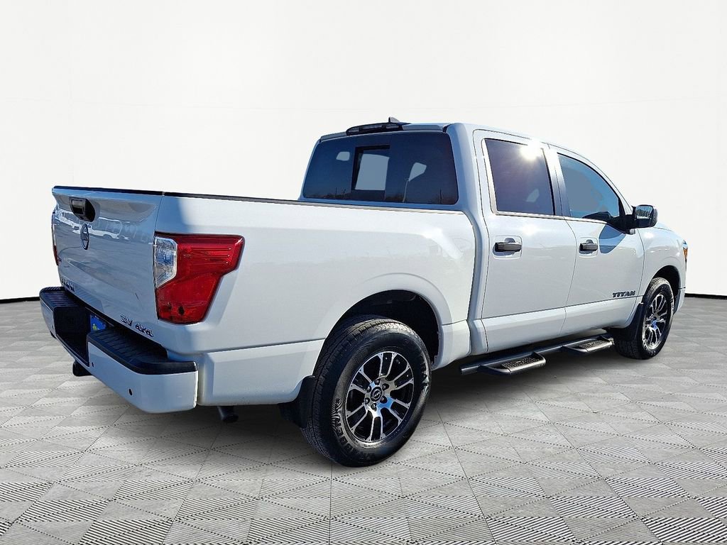 Used 2024 Nissan Titan SV w/ Accessory Utility Package image 7