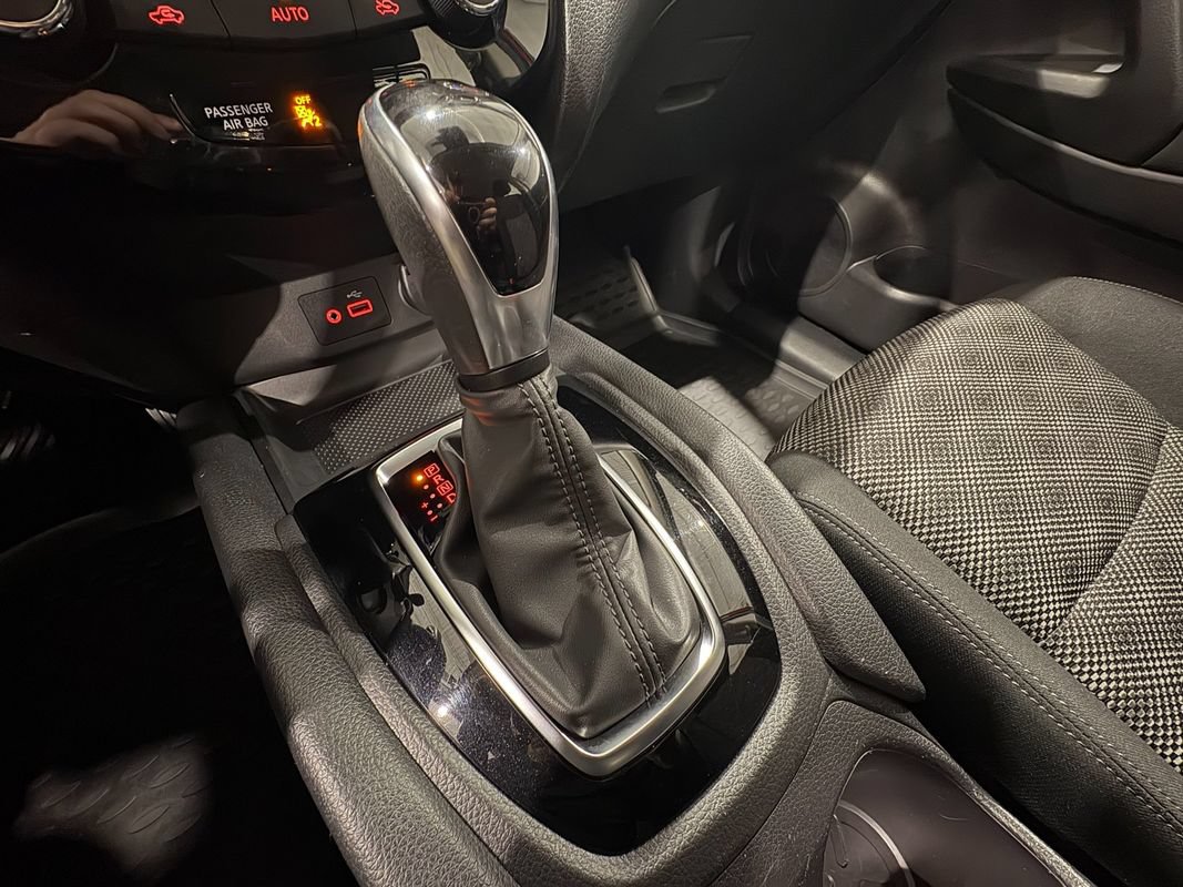 Used 2019 Nissan Rogue Sport SV AWD/4WD image 24
