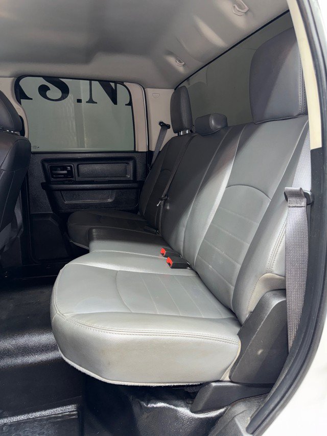 Used 2018 RAM 2500 Tradesman w/ Chrome Appearance Group AWD/4WD image 35