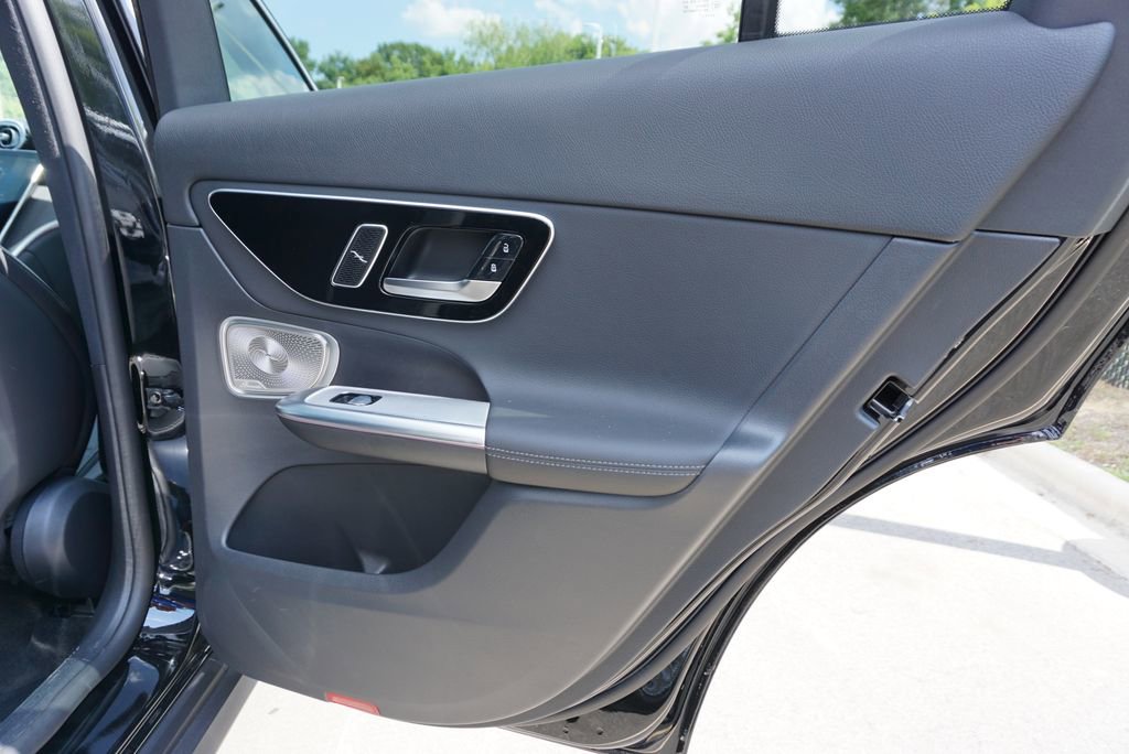 Certified 2025 Mercedes-Benz GLC 300 4MATIC image 54