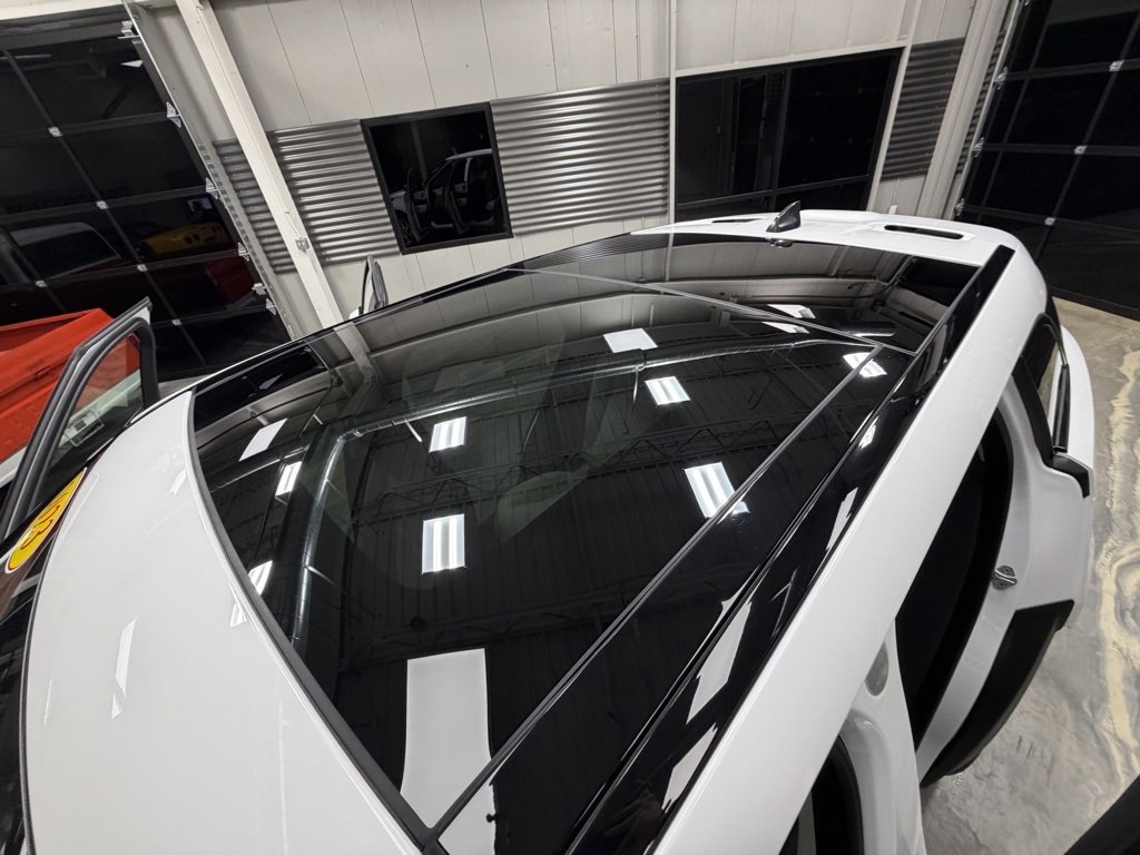 Used 2023 Land Rover Range Rover Velar S image 10