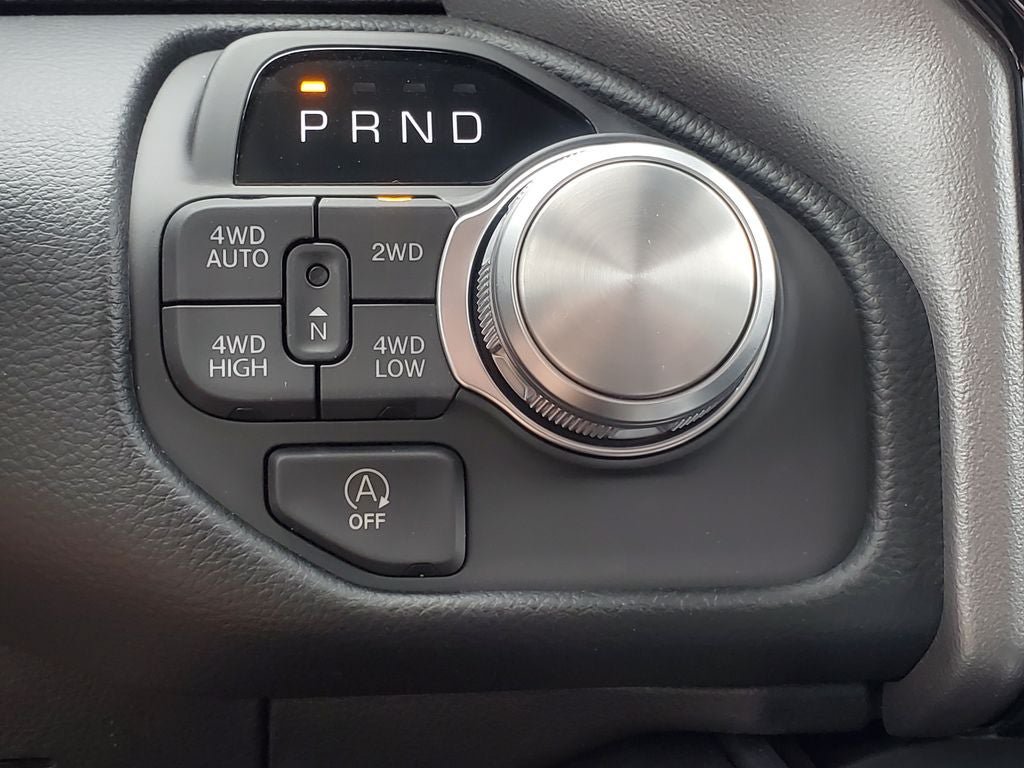 New 2026 RAM 1500 Laramie AWD/4WD image 22