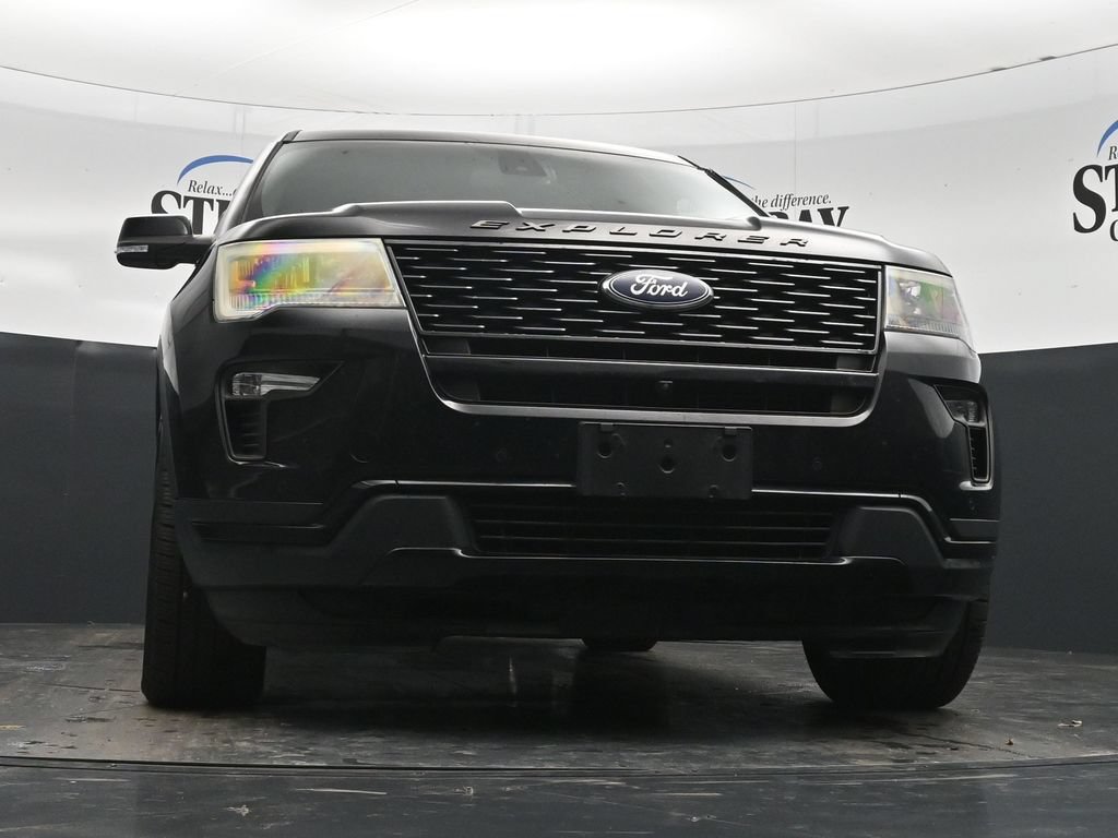 Used 2018 Ford Explorer Sport w/ Equipment Group 401A AWD/4WD image 27