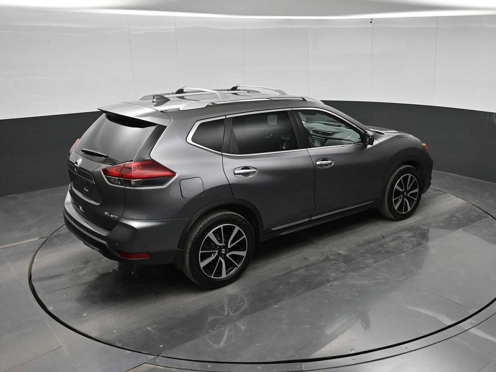 Used 2019 Nissan Rogue SL w/ Premium Package AWD/4WD image 26