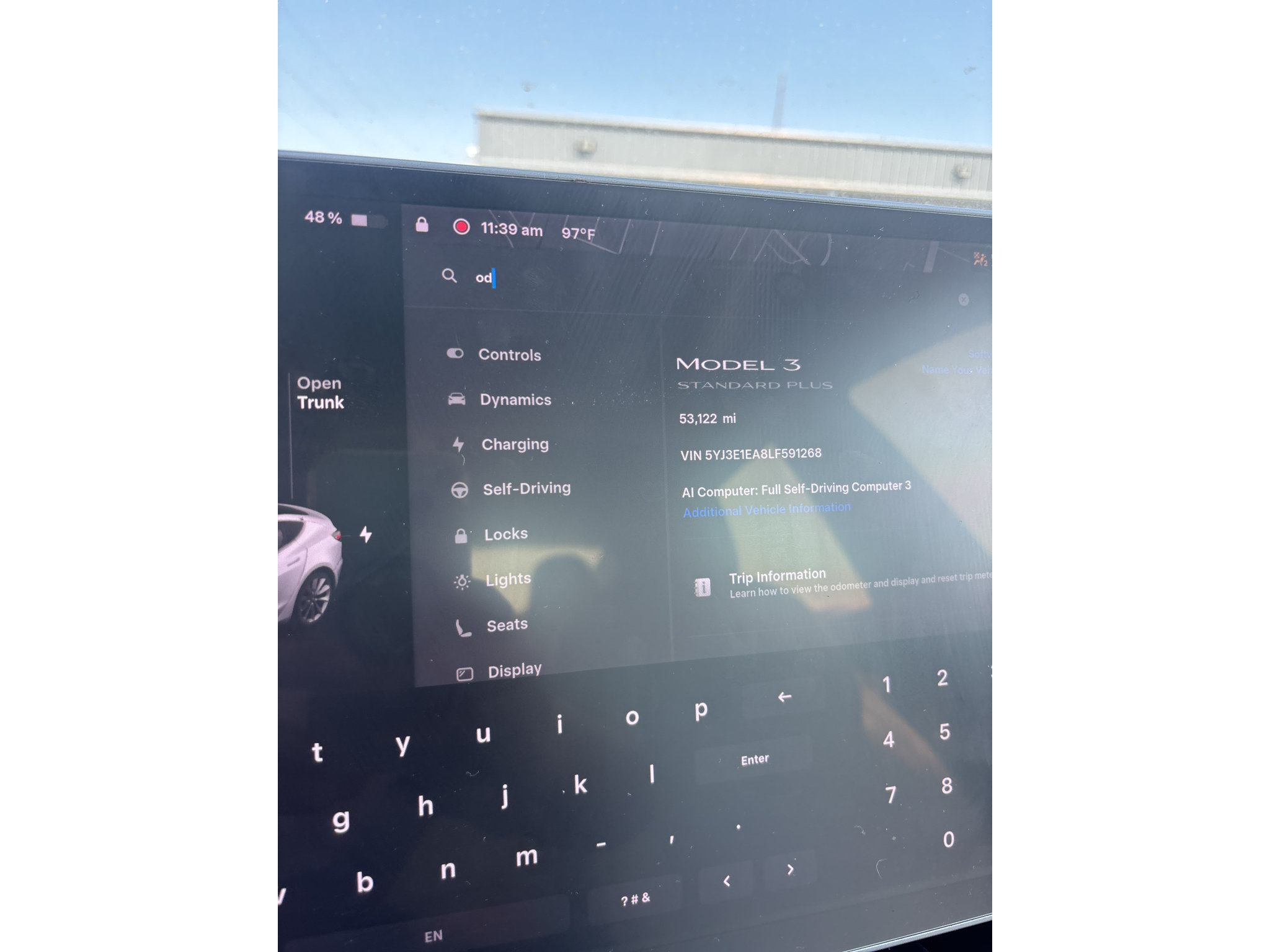 Used 2020 Tesla Model 3 Standard Range RWD image 15
