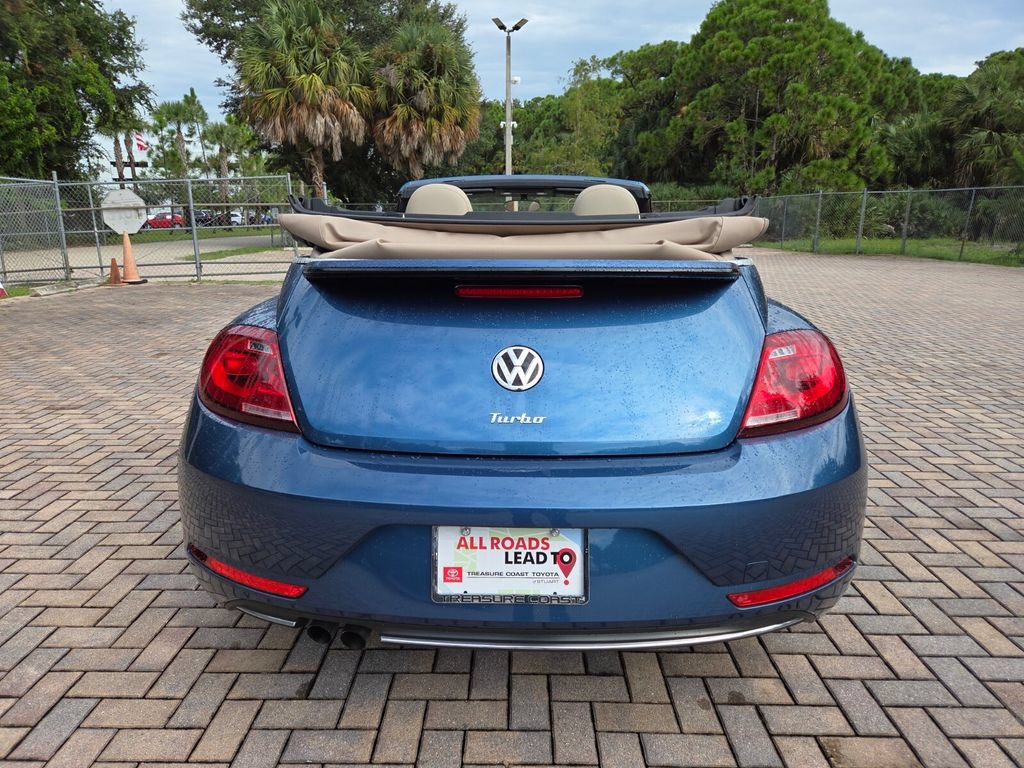 Used 2019 Volkswagen Beetle 2.0T S FWD image 10