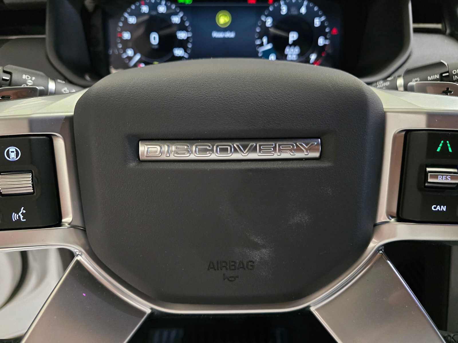 New 2026 Land Rover Discovery S AWD/4WD image 24