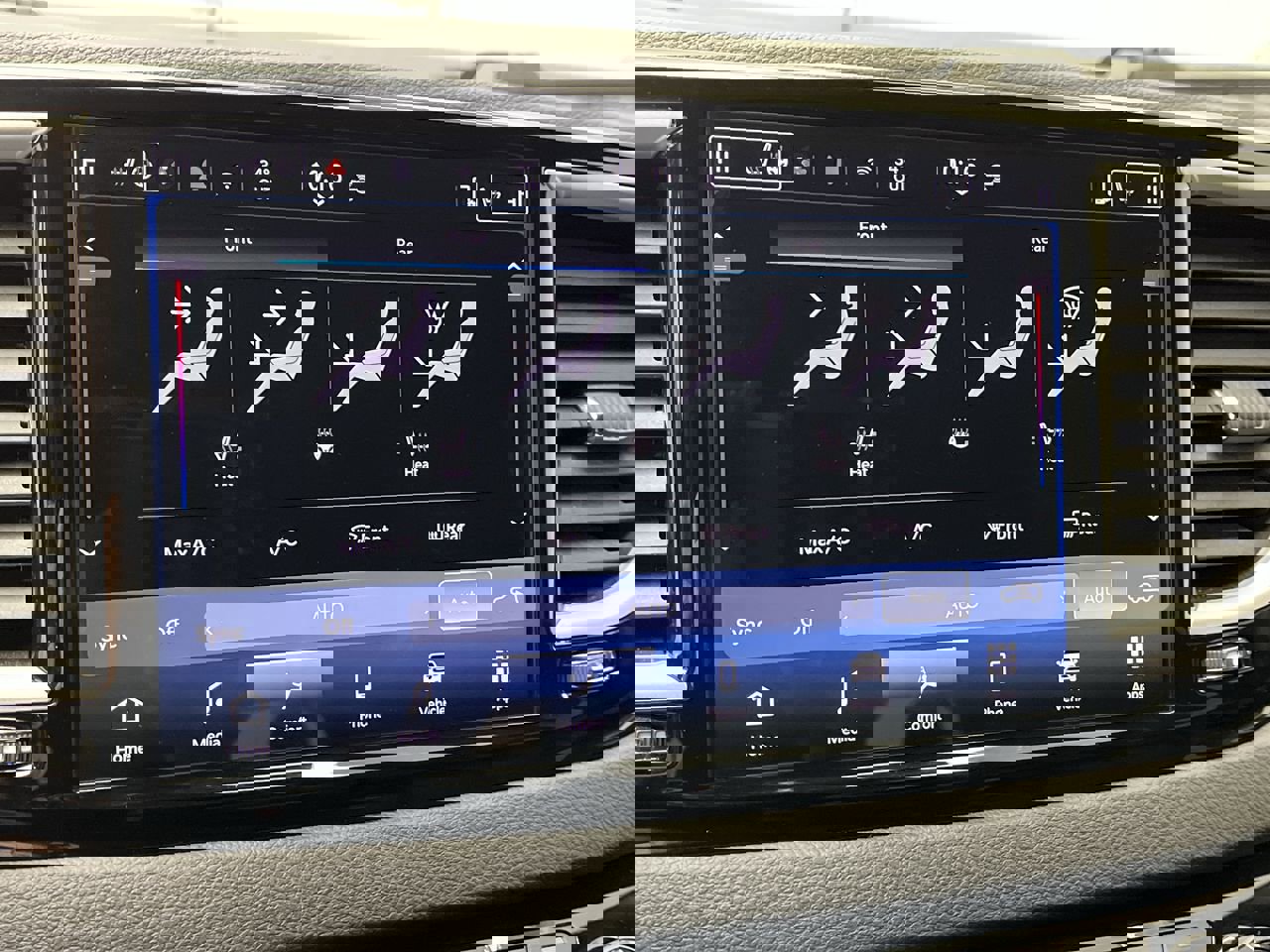 Used 2025 Chrysler Pacifica Select image 19