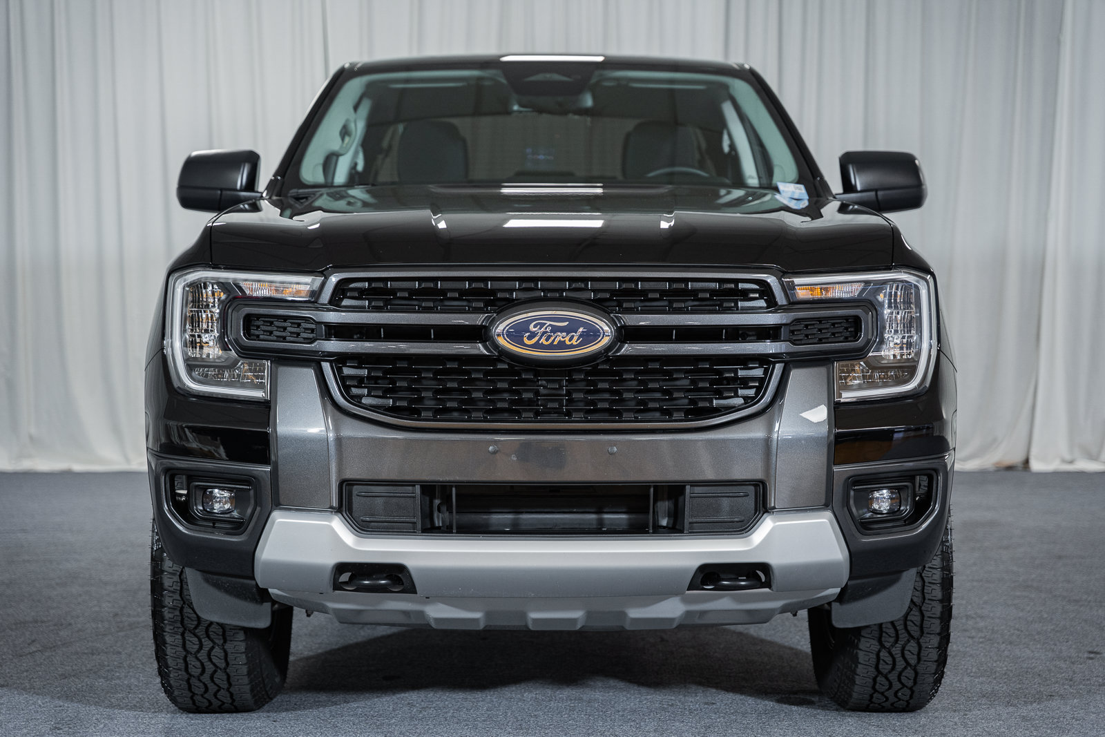 Used 2026 Ford Ranger XLT w/ FX4 Off-Road Package AWD/4WD image 2