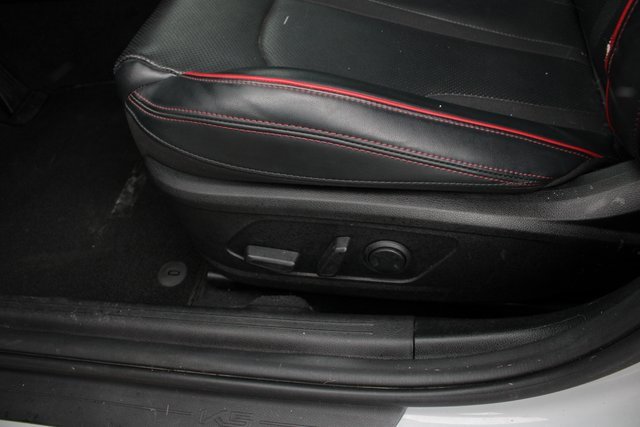 Used 2023 Kia K5 GT image 13
