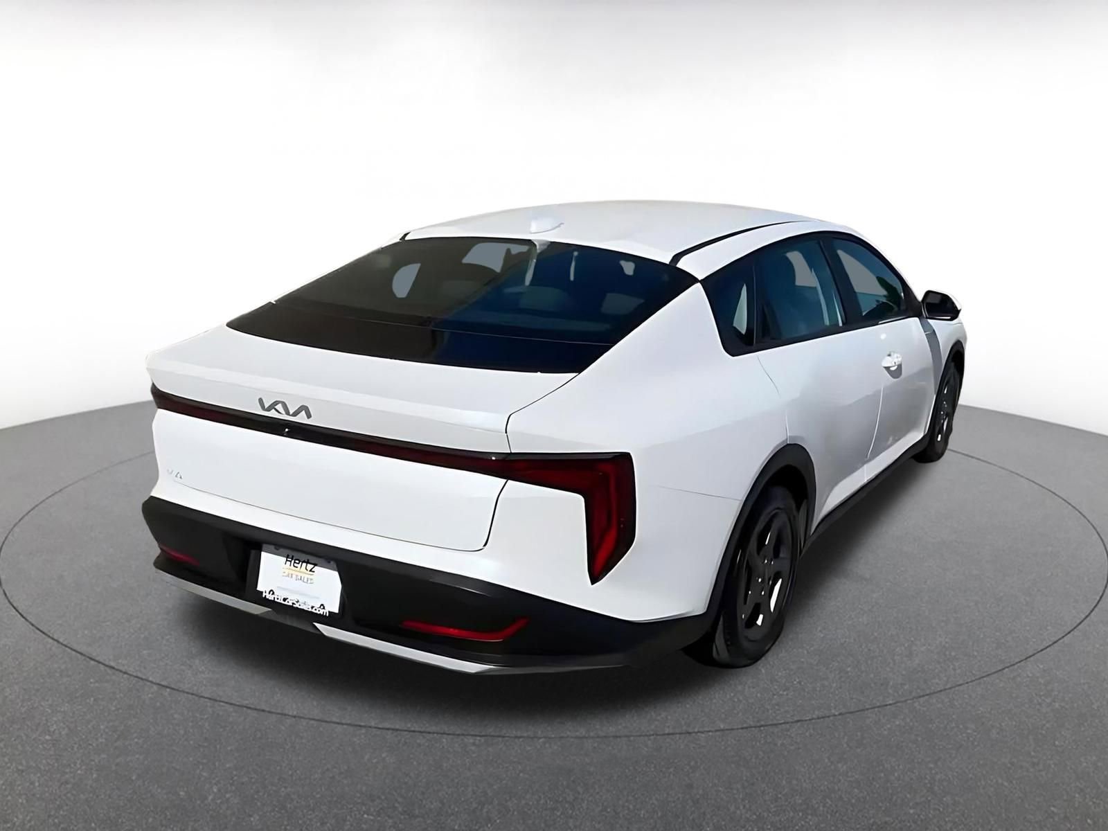 Used 2025 Kia K4 LXS image 14