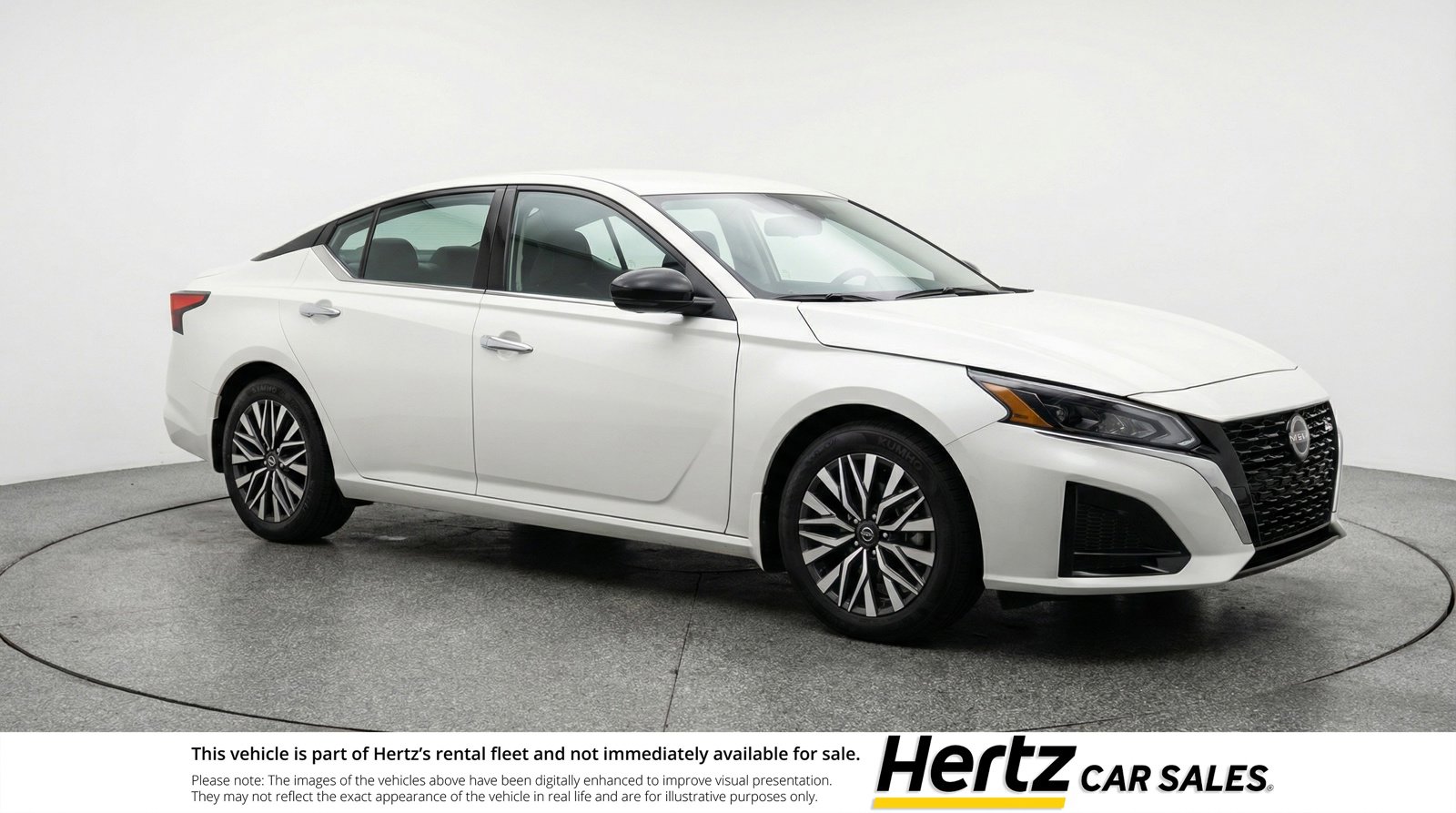 Used 2025 Nissan Altima 2.5 SV FWD image 1