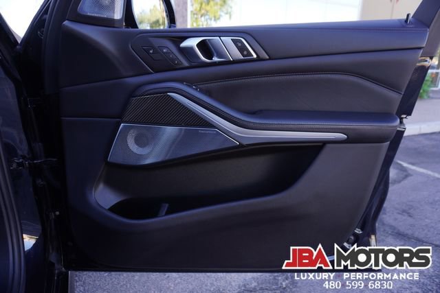 Used 2021 BMW X5 M50i w/ Executive Package image 87