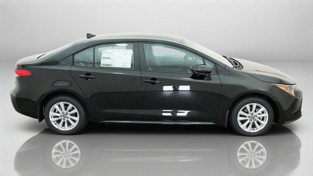 New 2027 Toyota Corolla LE w/ LE Premium Package FWD image 23