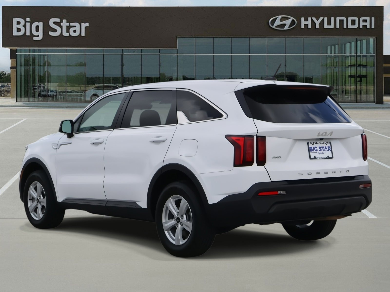 Used 2022 Kia Sorento LX image 3