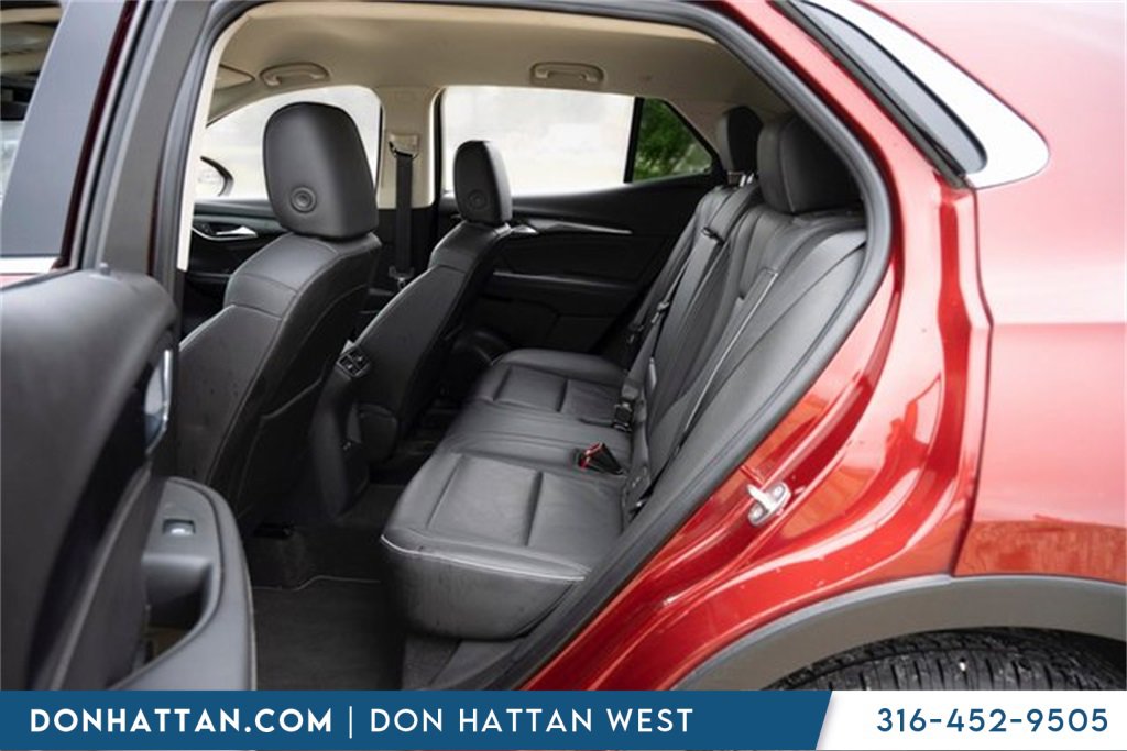 Used 2023 Buick Envision Essence image 23