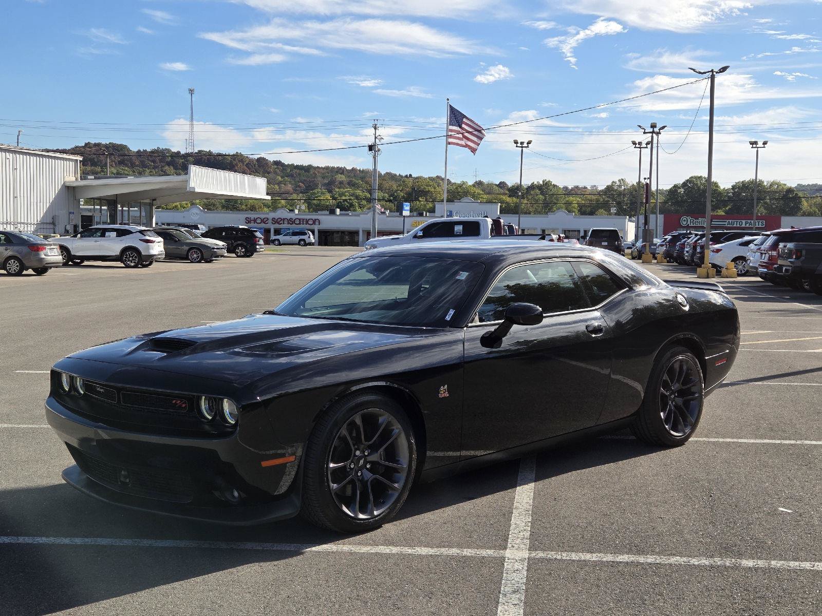 Used 2023 Dodge Challenger R/T Scat Pack w/ Plus Package RWD image 7