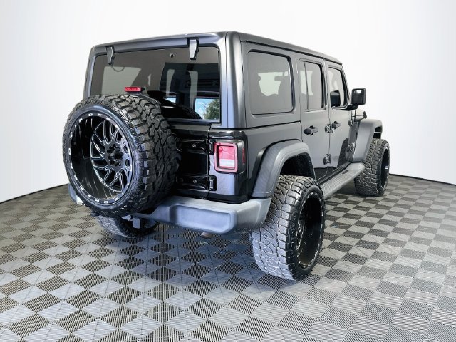 Used 2018 Jeep Wrangler Unlimited Sport AWD/4WD image 8