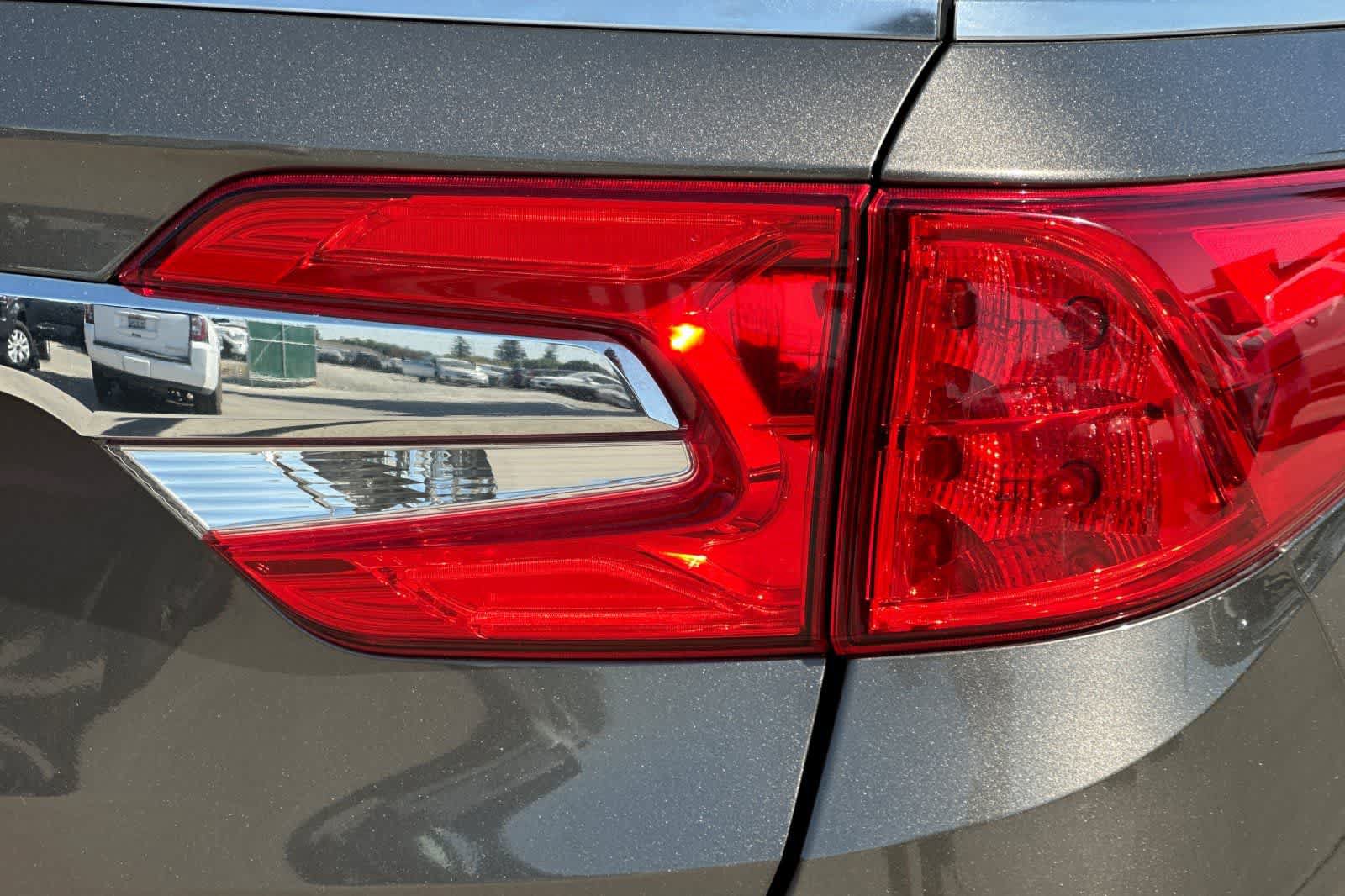 Used 2019 Honda Odyssey EX image 35