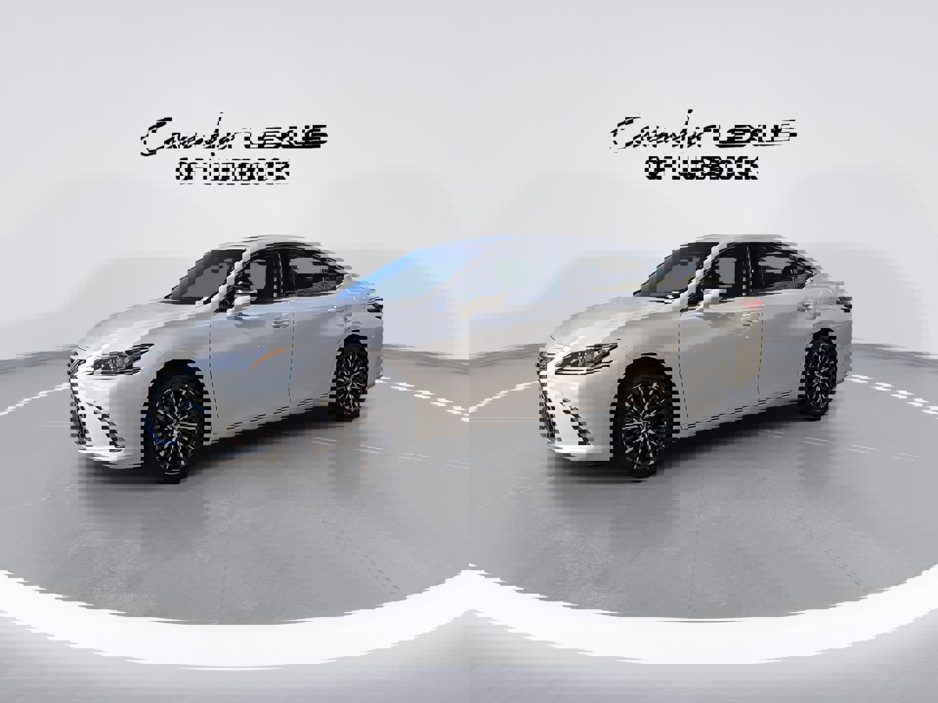 Certified 2025 Lexus ES 300h w/ Premium Package image 5