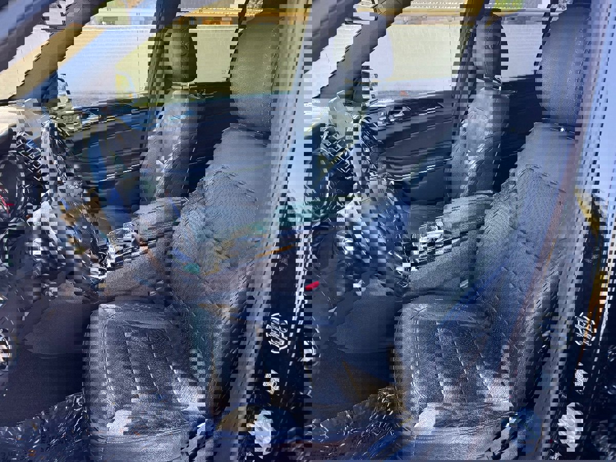 Used 2017 Mercedes-Benz GLS 550 4MATIC image 15