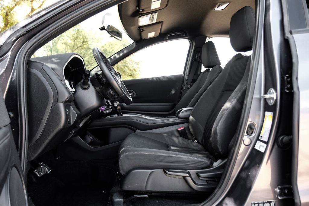 Used 2022 Honda HR-V Sport image 41