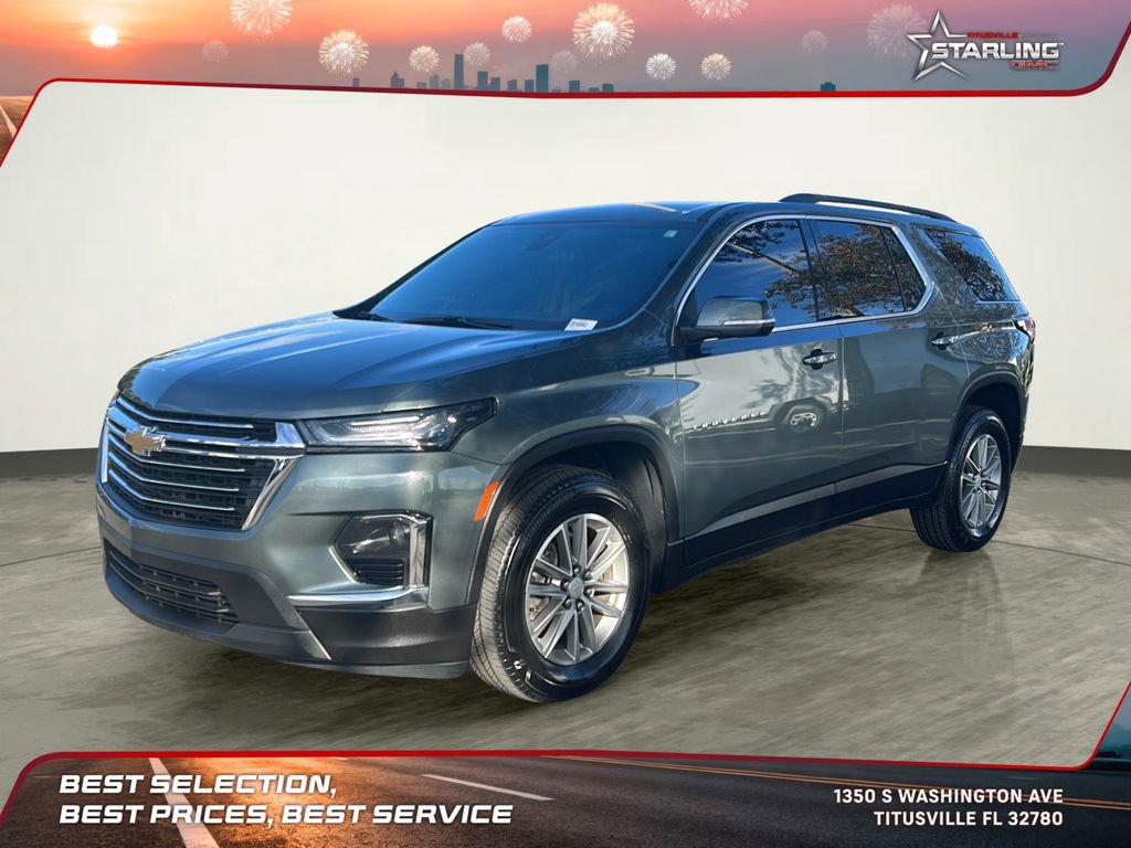 Used 2023 Chevrolet Traverse LT image 1