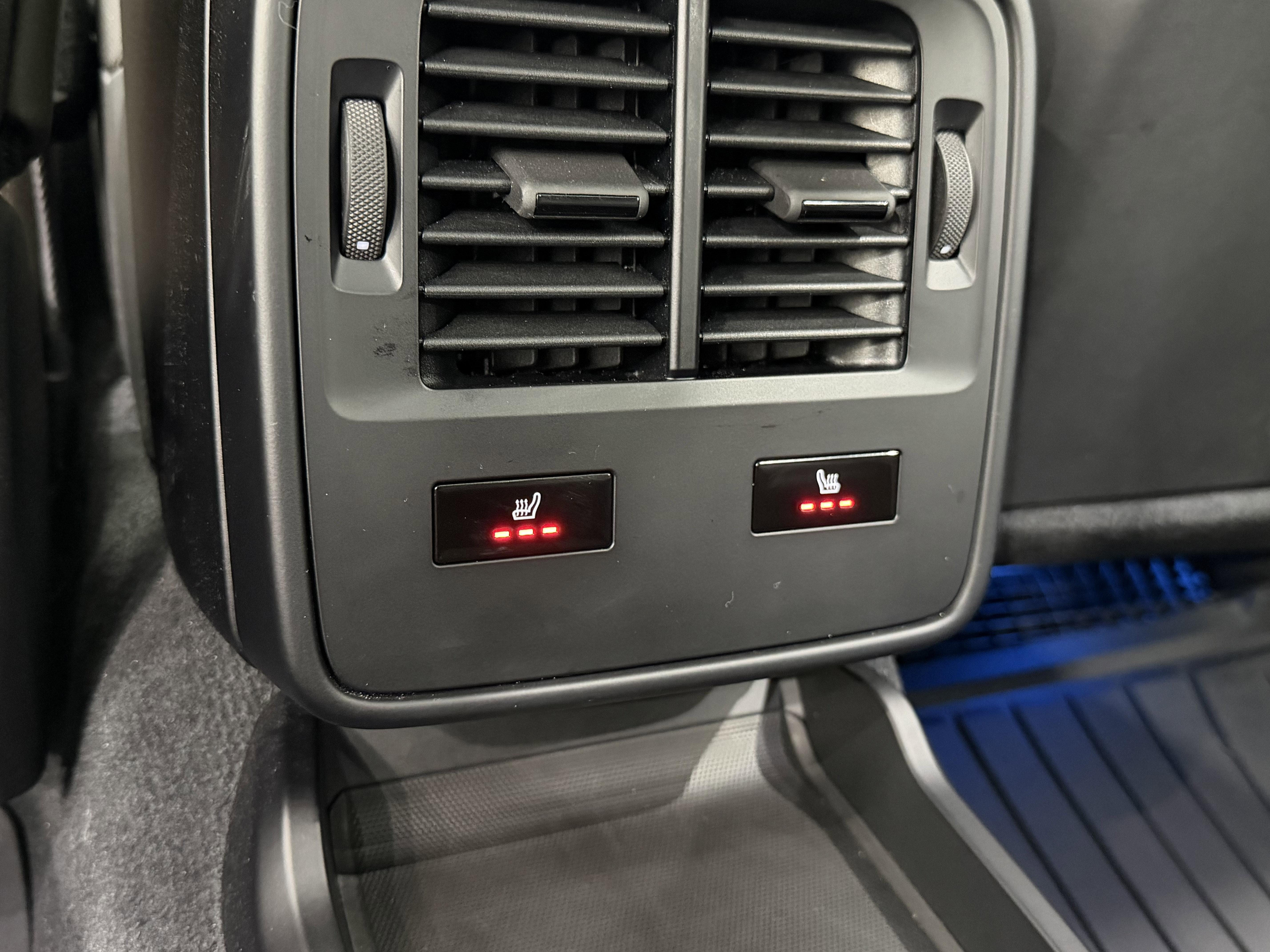 Certified 2023 Porsche Taycan Turbo S image 23