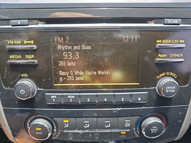 Used 2015 Nissan Altima 2.5 S w/ Power Driver Seat Package FWD image 26