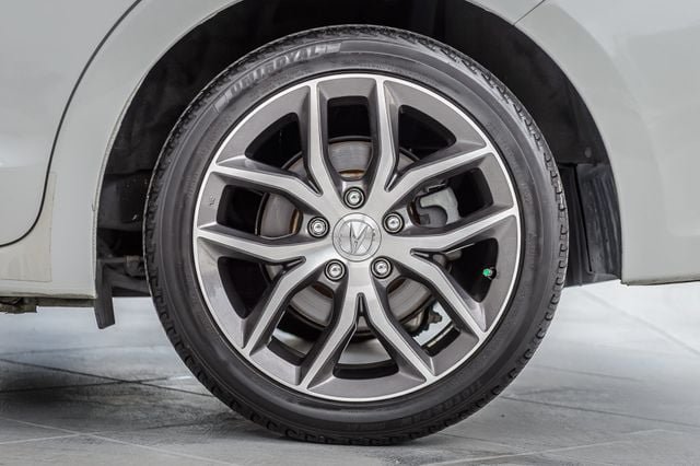 Used 2019 Acura ILX FWD image 13