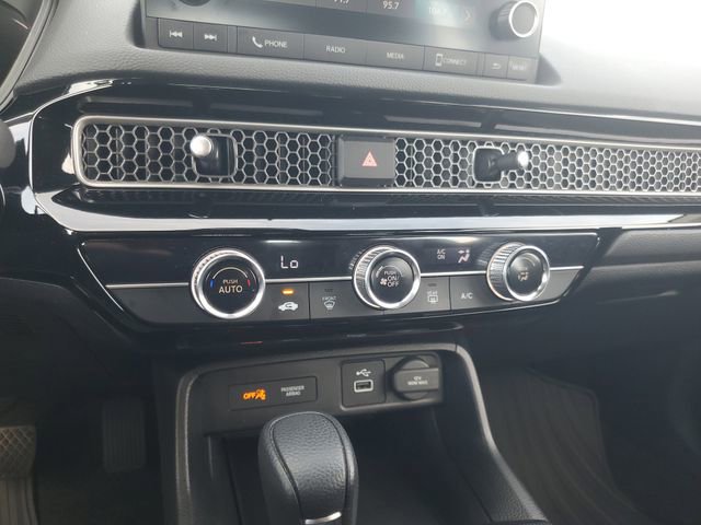 Certified 2023 Honda Civic LX image 30